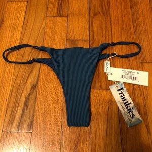 Brand new Frankie’s Bikinis Scarlett Bottom-Small